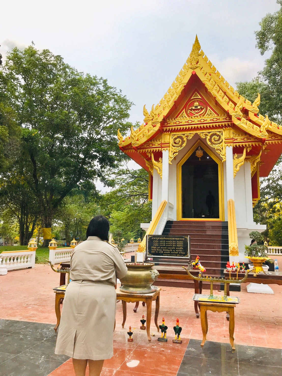 พัฒนาการจังหวัดปราจีนบุรีเข้าคาราวะผู้ว่าราชการจังหวัดปราจีนบุรี และรองผู้ว่าราชการจังหวัดปราจีนบุรี  และสักการะสิ่งศักดิ์สิทธิ์ของจังหวัดปราจีนบุรี