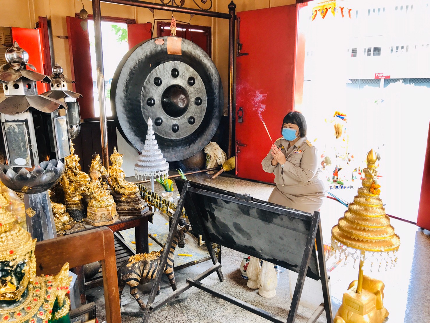 พัฒนาการจังหวัดปราจีนบุรีเข้าคาราวะผู้ว่าราชการจังหวัดปราจีนบุรี และรองผู้ว่าราชการจังหวัดปราจีนบุรี  และสักการะสิ่งศักดิ์สิทธิ์ของจังหวัดปราจีนบุรี