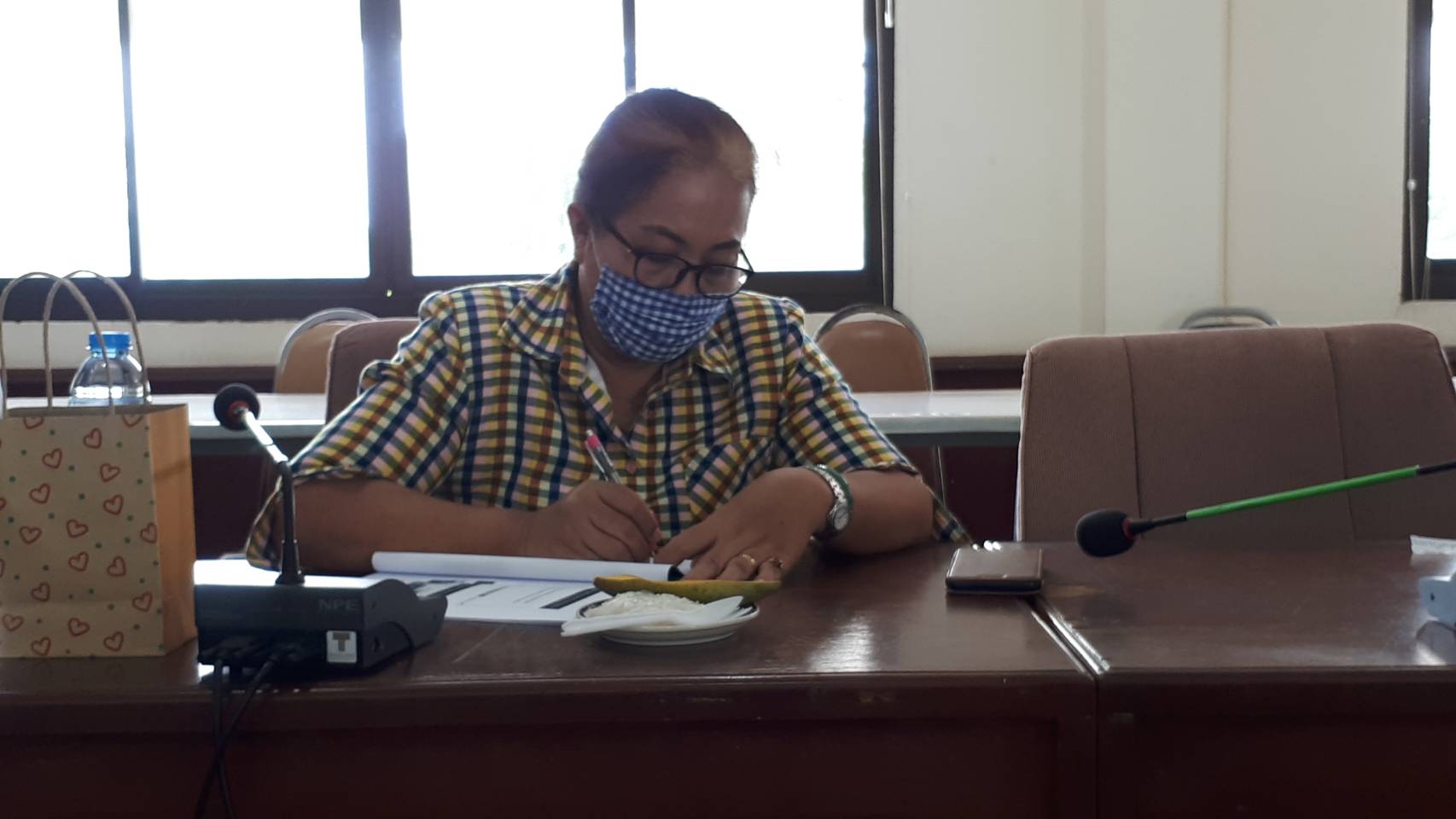 ประชุมเจ้าหน้าที่พัฒนาชุมชนของสำนักงานพัฒนาชุมชนอำเภอประจันตคาม