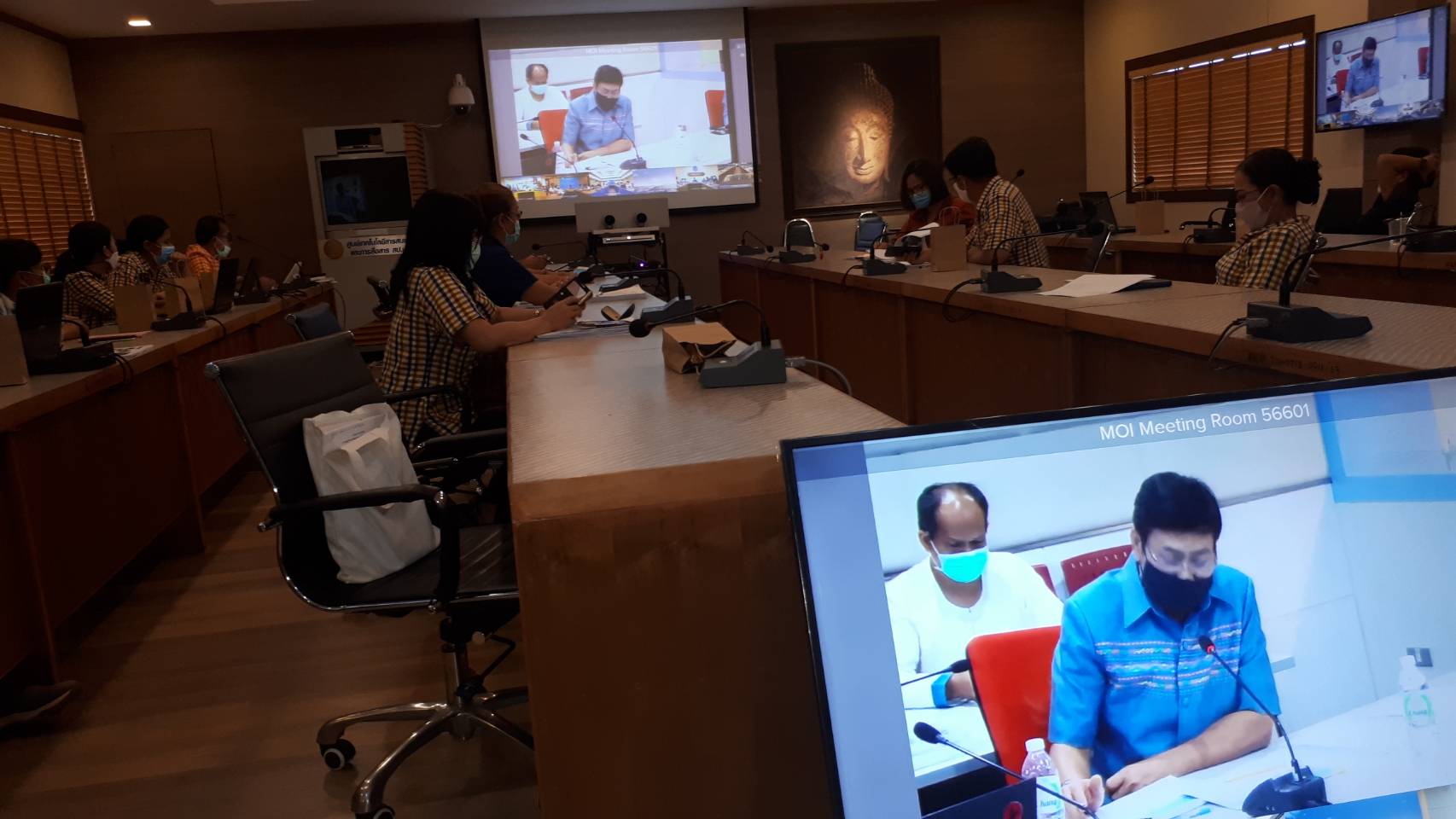 การประชุมผ่านระบบวีดิทัศน์ทางไกล ( Video Conference ) เรื่อง ระบบบริหารจัดการข้อมูลการพัฒนาคนแบบชี้เป้า (TPMAP) และระบบแฟ้มบ้านพัฒนาคนไทย(TPMAP Logbook) เพื่อประโยชน์ในการบริหารงานพัฒนาชุมชน