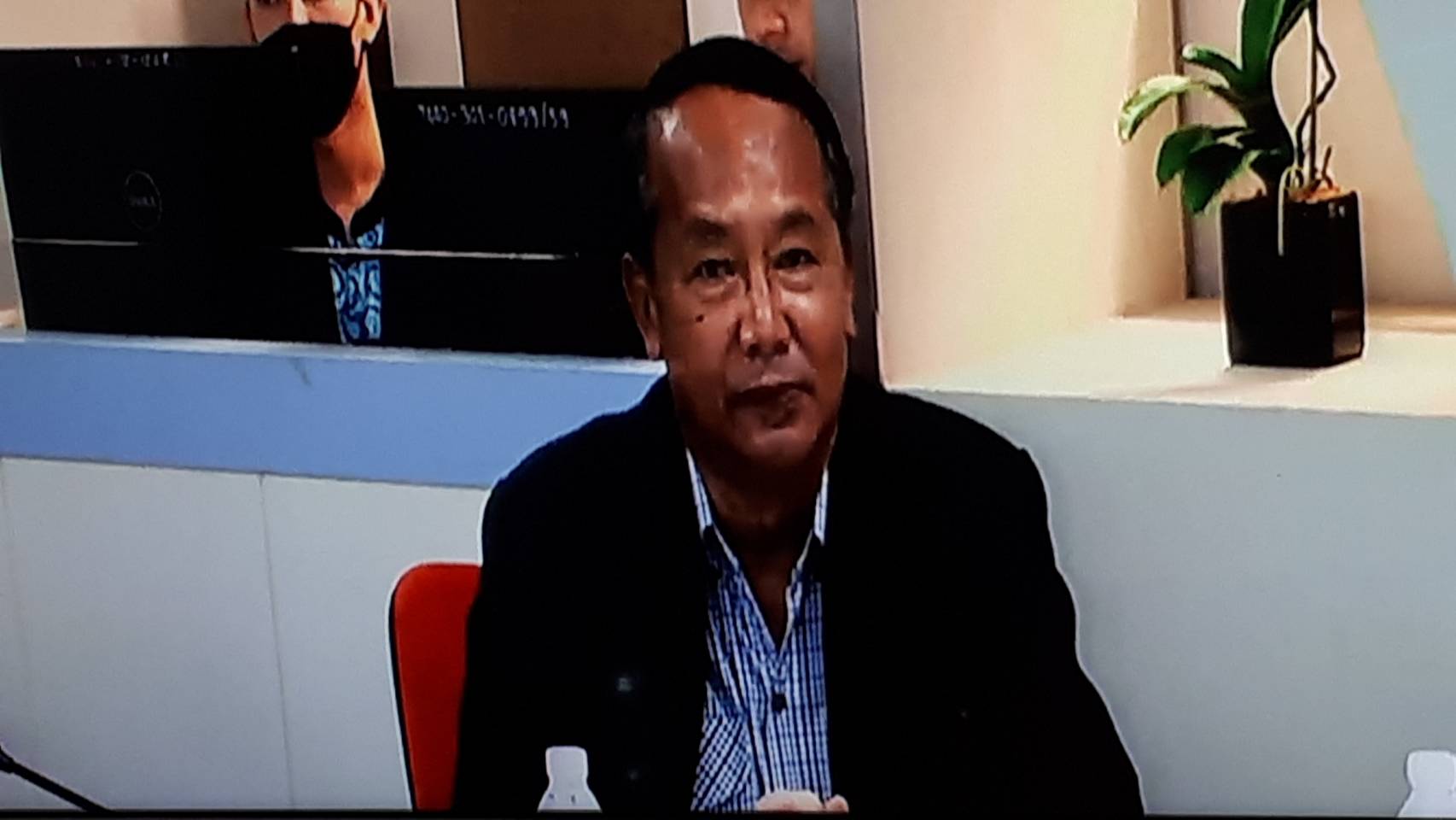 การประชุมผ่านระบบวีดิทัศน์ทางไกล ( Video Conference ) เรื่อง การขับเคลื่อนหลักทฤษฎีใหม่ของพระบาทสมเด็จพระเจ้าอยู่หัว รัชกาลที่ 9 ประยุกต์สู่ “โคก หนอง นา โมเดล” 30 ตารางวา