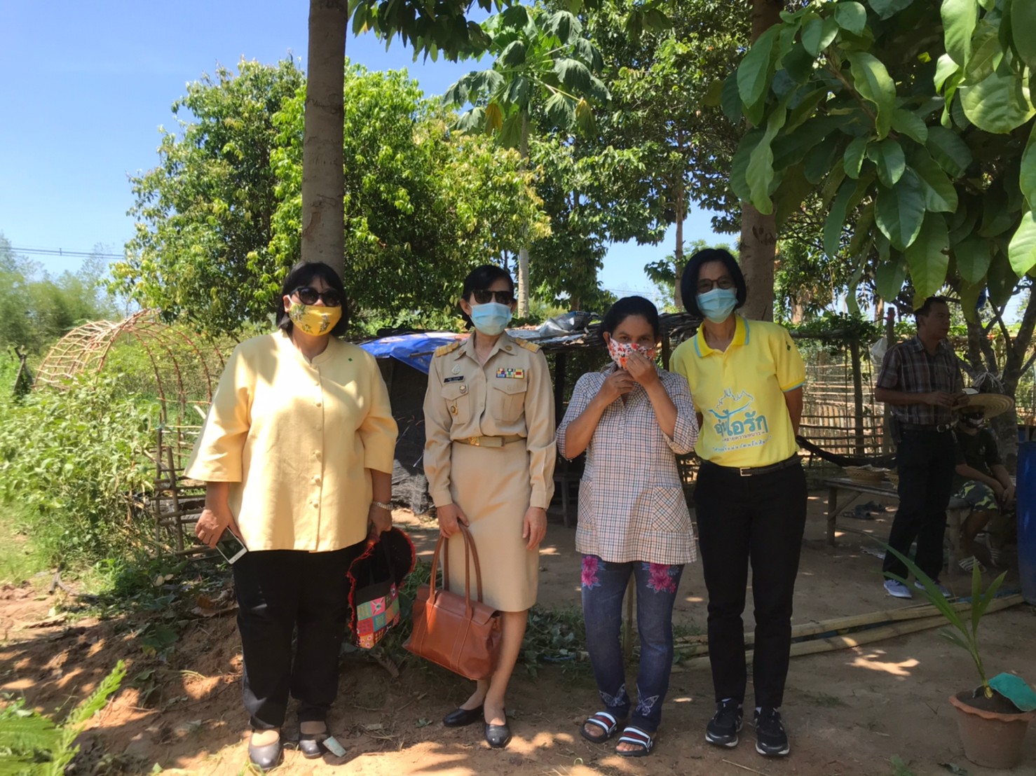 ติดตามการดำเนินงานโครงการพัฒนาหมู่บ้านเศรษฐกิจพอเพียง กิจกรรม โคก หนอง นา โมเดล