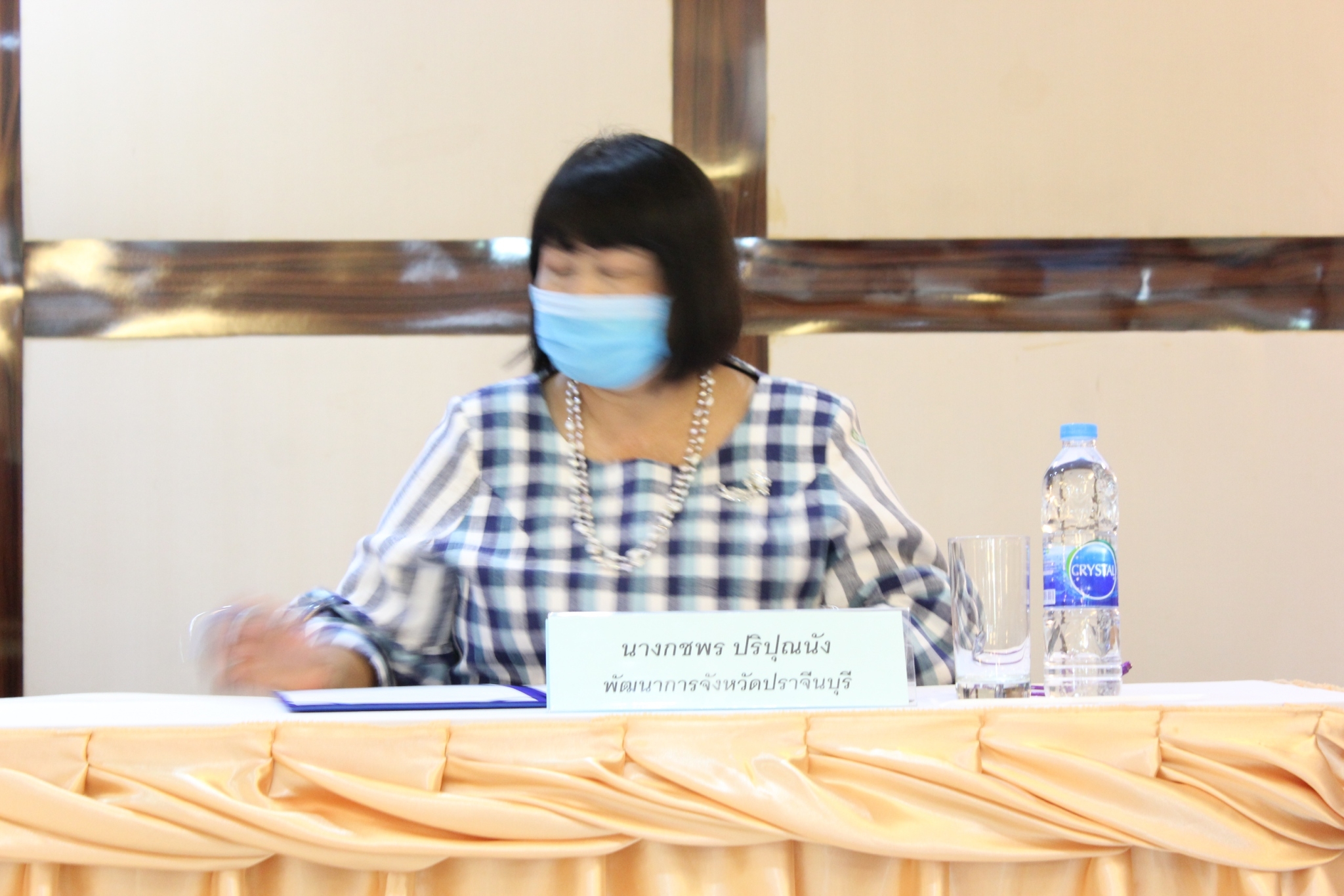 พิธีลงนามข้อตกลงว่าด้วยการประสานความร่วมมือ (MOU) ตามโครงการประชุมสร้างรายได้จากการจำหน่ายสินค้าด้วยกลไกประชารัฐ  กิจกรรม สร้างรายได้จากกิจการอาหารปลอดภัย (โรงพยาบาล โรงแรม โรงเรียน ร้านอาหาร)  ระหว่างผู้ว่าราชการจังหวัดปราจีนบุรี กับภาคีเครือข่ายการพัฒนา(สาธารณสุขจังหวัด , เกษตรและสหกรณ์จังหวัด , พัฒนาการจังหวัด และบริษัทประชารัฐรักสามัคคีปราจีนบุรี(วิสาหกิจเพื่อสังคม)จำกัด