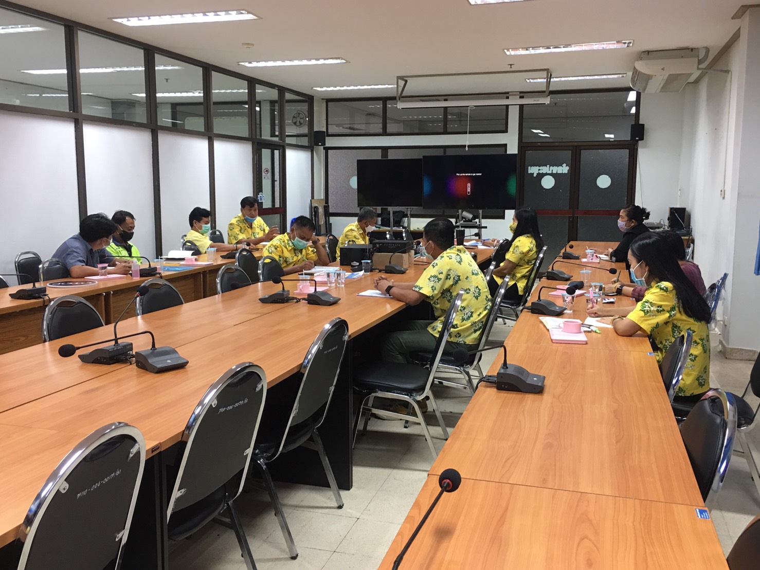 การประชุมชี้แจงแนวทางการขับเคลื่อนโครงการ/กิจกรรมตามแผนการปฏิบัติงานและแผนการใช้จ่ายงบประมาณ ประจำปีงบประมาณ พ.ศ. 2563 (ไตรมาส 3 – 4) ผ่านระบบวิดีทัศน์ทางไกล (Video Conference) และ TV พช.