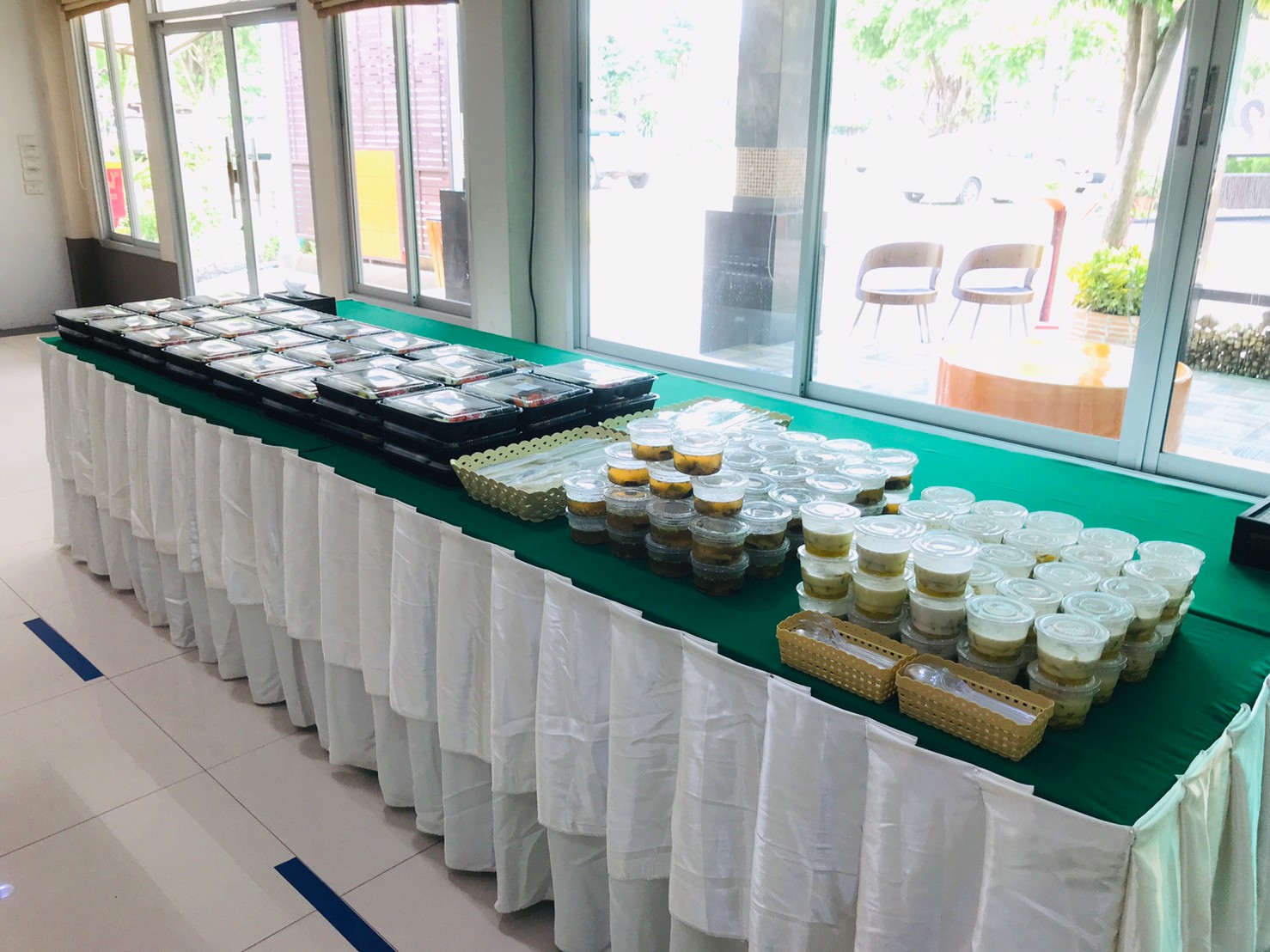 โครงการสร้างรายได้จากการจำหน่ายสินค้าด้วยกลไกประชารัฐ กิจกรรม การประชุมเชิงปฏิบัติการสร้างรายได้จากกิจการอาหารปลอดภัย (โรงพยาบาล โรงแรม โรงเรียน ร้านอาหาร)