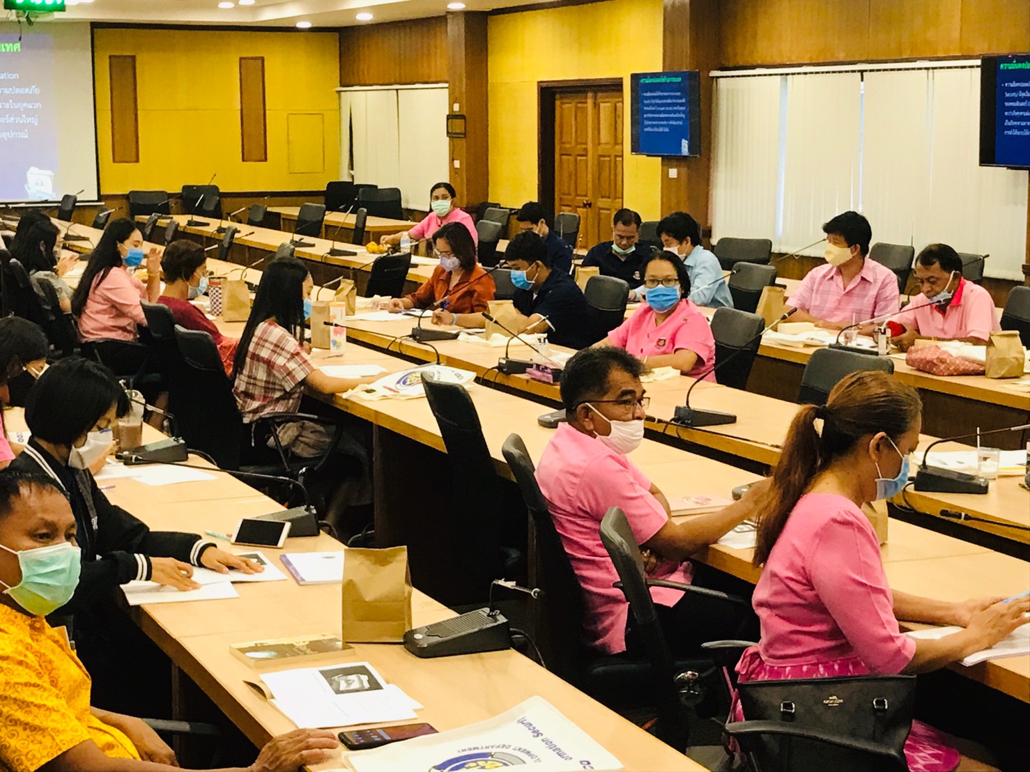มอบนโยบายการรักษาความมั่นคงปลอดภัยด้านสารสนเทศจังหวัดปราจีนบุรี แก่เจ้าหน้าที่พัฒนาชุมชนและผู้เกี่ยวข้อง รุ่นที่ 2