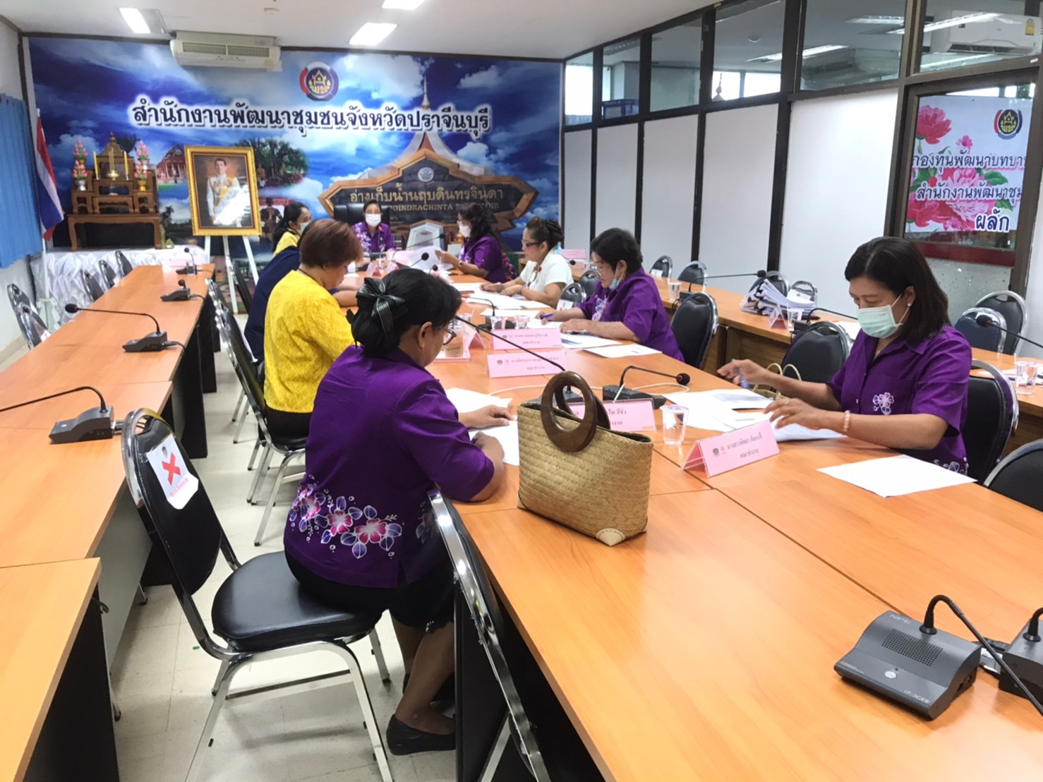 ประชุมคณะทำงานขับเคลื่อน​กองทุน​พัฒนา​บทบาท​สตรี​จังหวัด​ปราจีนบุรี​ ครั้งที่​ 6 ประจำปีงบประมาณ​ พ.ศ.​ 2564​