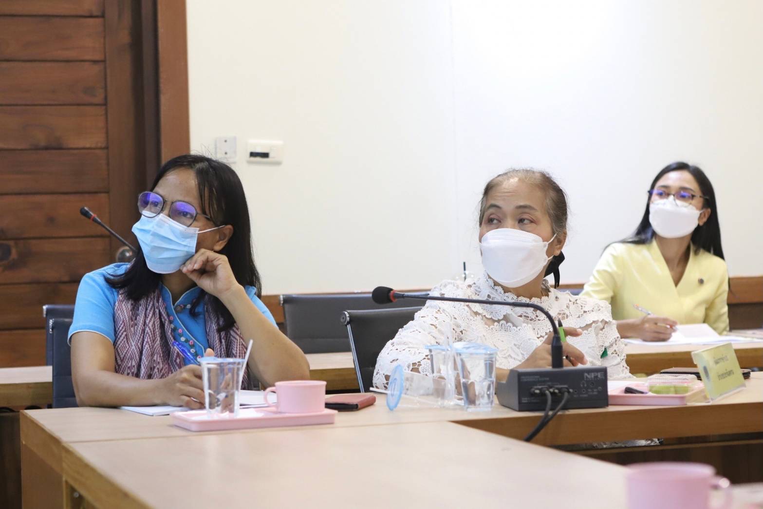 ผู้ตรวจราชการกรมการพัฒนาชุมชน ลงพื้นที่จังหวัดปราจีนบุรี ติดตามผลการปฏิบัติงานตามภารกิจของกรมการพัฒนาชุมชน รอบปีงบประมาณ พ.ศ.๒๕๖๔ และการขับเคลื่อนกิจกรรมต่อเนื่อง ปีงบประมาณ พ.ศ.๒๕๖๕ ของสำนักงานพัฒนาชุมชนจังหวัดปราจีนบุรี