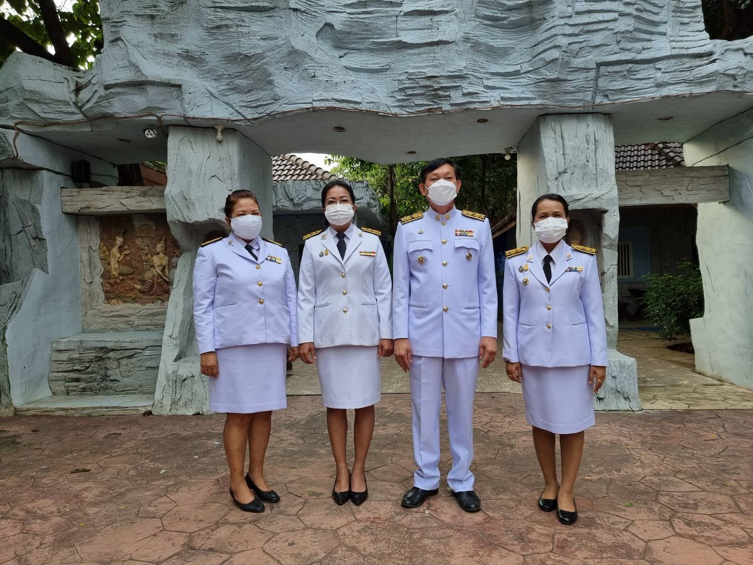 พช.ปราจีนบุรี ร่วมพิธีถวายผ้าพระกฐินพระราชทาน กรมการพัฒนาชุมชน ประจำปี ๒๕๖๔ ณ วัดธรรมามูลวรวิหาร จังหวัดชัยนาท