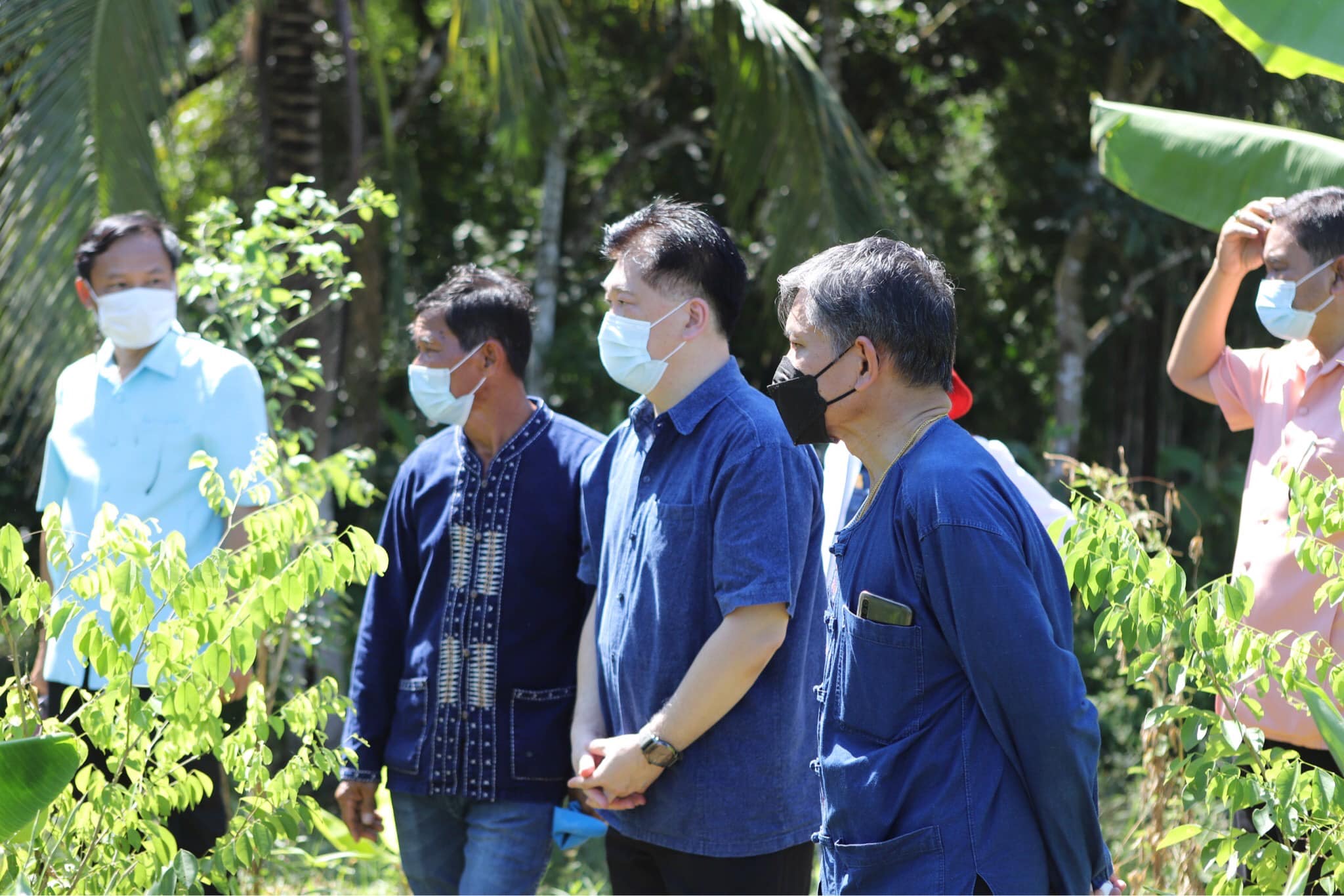ตรวจเยี่ยมการดำเนินงานโครงการพัฒนาพื้นที่ต้นแบบการพัฒนาคุณภาพชีวิตตามหลักทฤษฎีใหม่ ประยุกต์สู่ “โคก หนอง นา โมเดล” ของ ร.อ.มานิต คำดวง อำเภอเมืองปราจีนบุรี