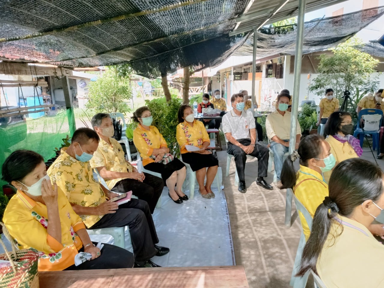พช.ปราจีนบุรี เยี่ยมชมกองทุนกองทุนพัฒนาบทบาทสตรี “กลุ่มผู้ผลิตแมงสดิ้งไร้กลิ่น บ้านบุสูง”