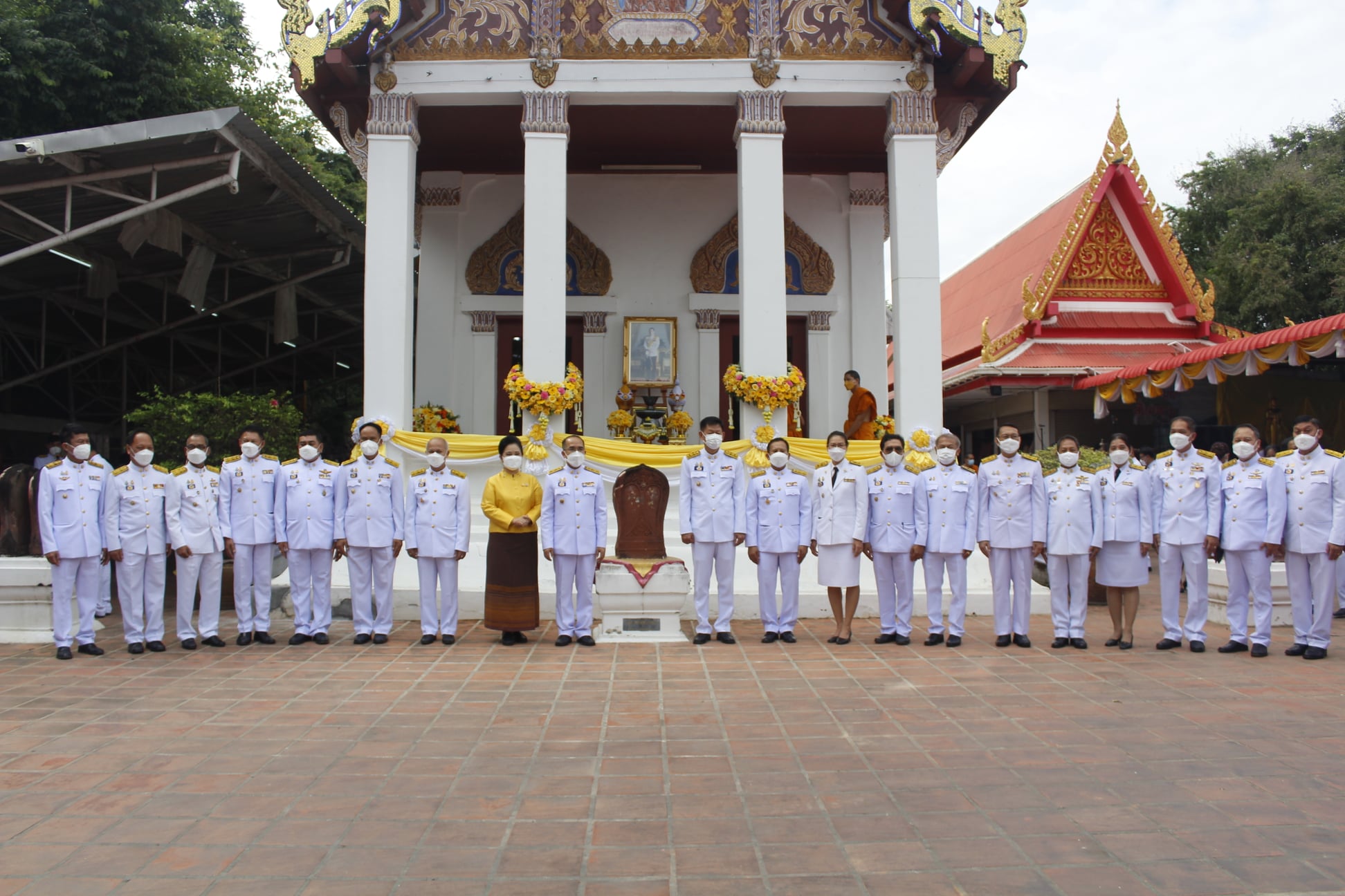 พช.ปราจีนบุรี ร่วมพิธีถวายผ้าพระกฐินพระราชทาน กรมการพัฒนาชุมชน ประจำปี ๒๕๖๔ ณ วัดธรรมามูลวรวิหาร จังหวัดชัยนาท