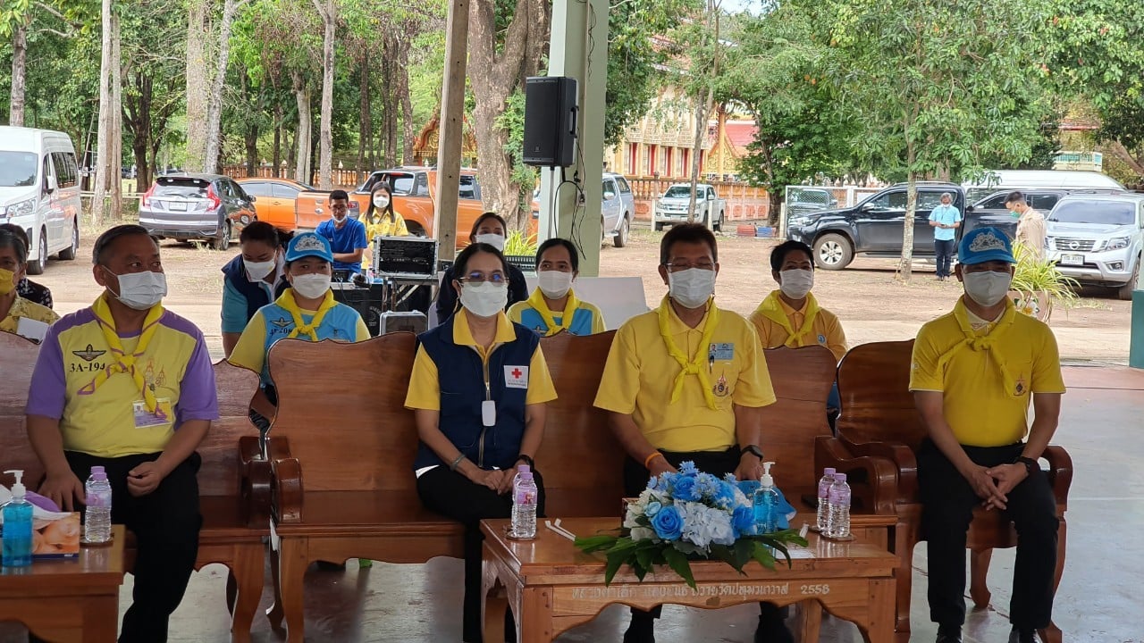 พช.ปราจีนบุรี ร่วมมอบทุนพัฒนาเด็กชนบทฯ หน่วยบำบัดทุกข์ บำรุงสุข สร้างรอยยิ้มให้ประชาชน