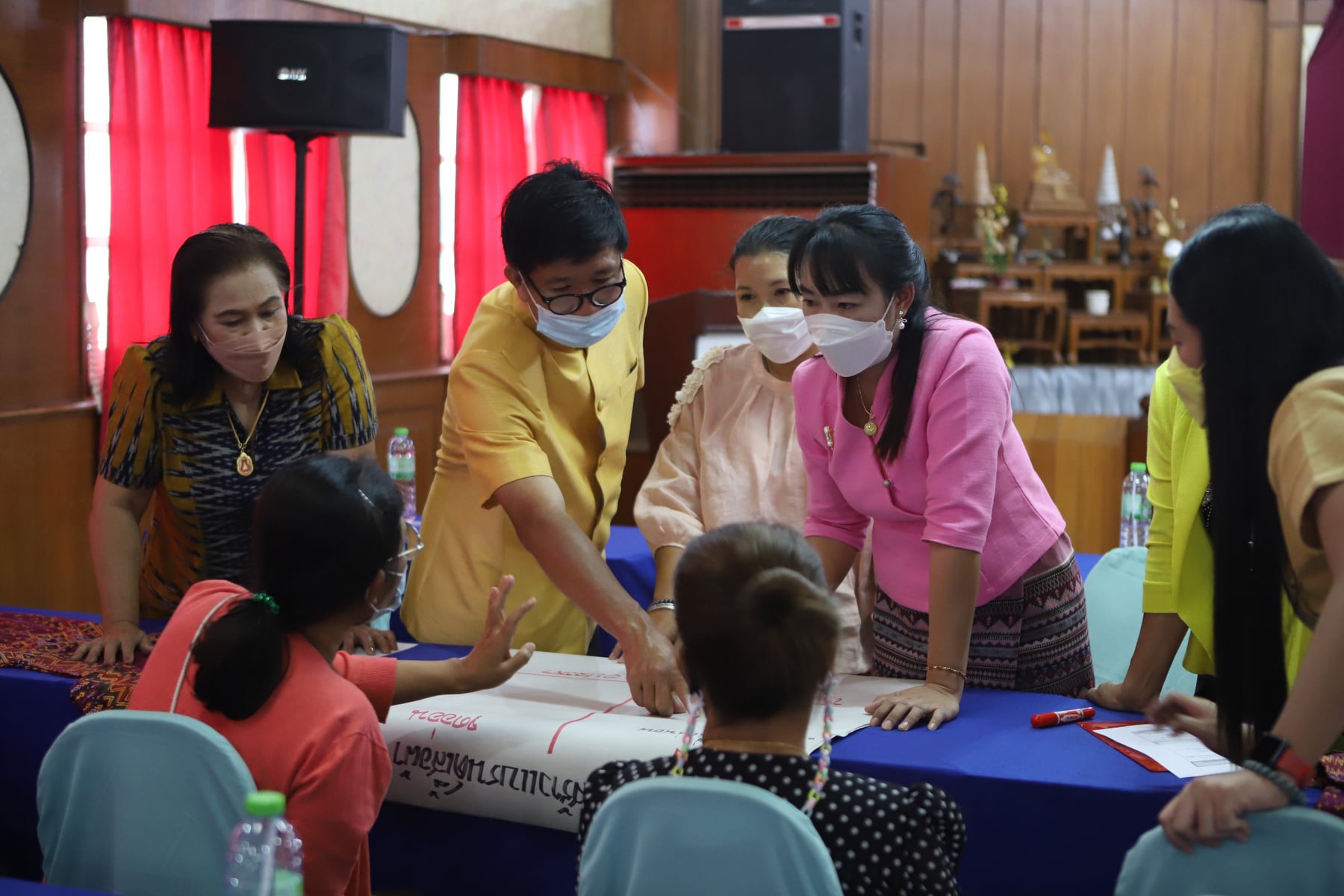 พช.ปราจีนบุรี ดำเนินโครงการพัฒนาทักษะอาชีพแก่กลุ่มสมาชิกกองทุนพัฒนาบทบาทสตรี