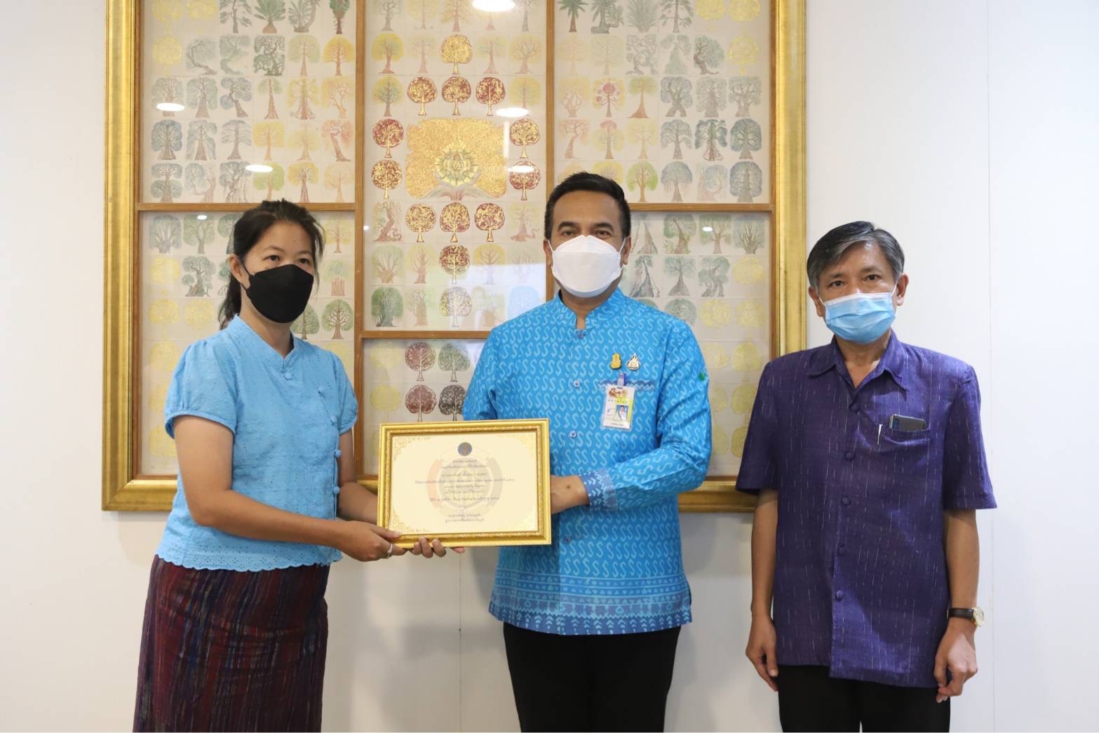 ผู้ตรวจราชการกรมการพัฒนาชุมชน ลงพื้นที่จังหวัดปราจีนบุรี ติดตามผลการปฏิบัติงานตามภารกิจของกรมการพัฒนาชุมชน รอบปีงบประมาณ พ.ศ.๒๕๖๔ และการขับเคลื่อนกิจกรรมต่อเนื่อง ปีงบประมาณ พ.ศ.๒๕๖๕ ของสำนักงานพัฒนาชุมชนจังหวัดปราจีนบุรี