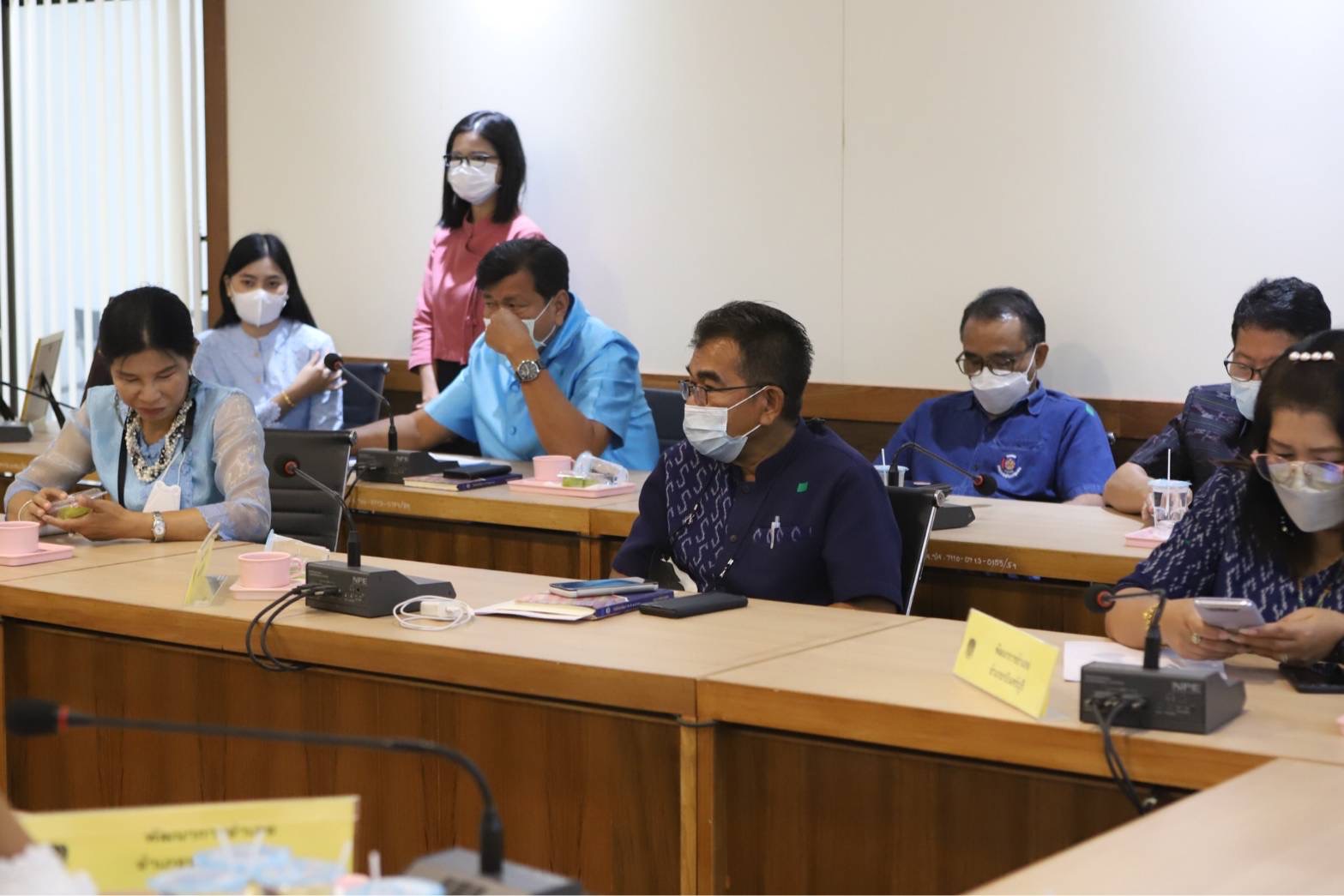 ผู้ตรวจราชการกรมการพัฒนาชุมชน ลงพื้นที่จังหวัดปราจีนบุรี ติดตามผลการปฏิบัติงานตามภารกิจของกรมการพัฒนาชุมชน รอบปีงบประมาณ พ.ศ.๒๕๖๔ และการขับเคลื่อนกิจกรรมต่อเนื่อง ปีงบประมาณ พ.ศ.๒๕๖๕ ของสำนักงานพัฒนาชุมชนจังหวัดปราจีนบุรี