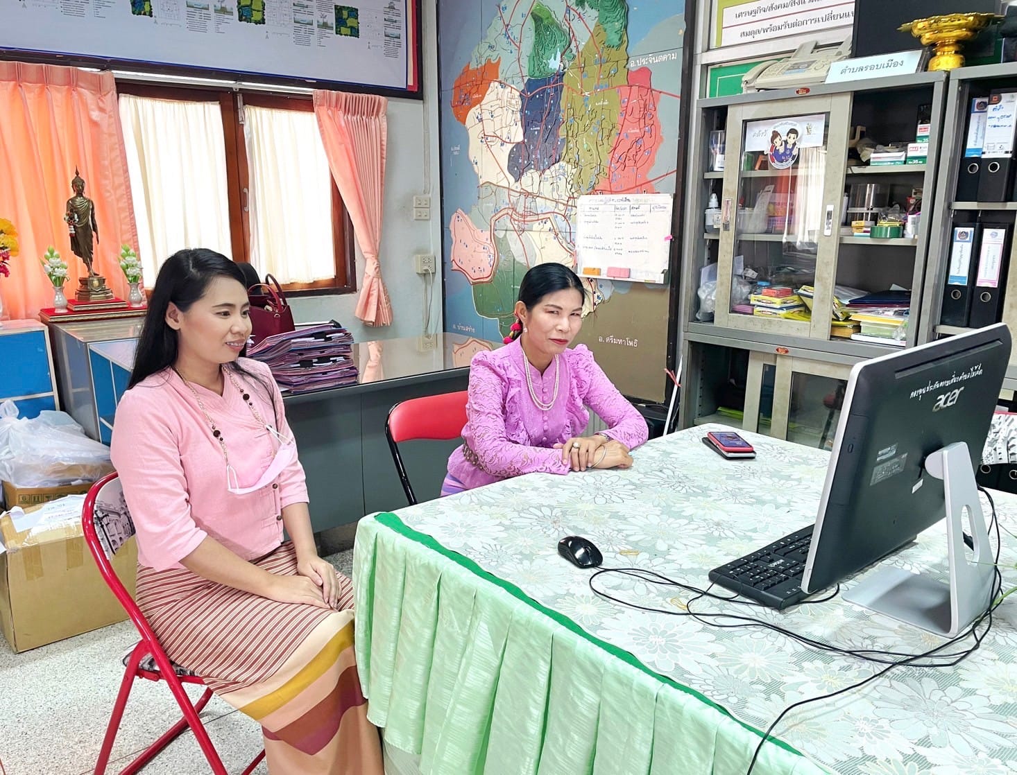พช.ปราจีนบุรี ร่วมประชุมติดตามการดำเนินงานและการใช้จ่ายงบประมาณกองทุนพัฒนาบทบาทสตรี ประจำปีงบประมาณ พ.ศ. 2565 ผ่านระบบวีดิทัศน์ทางไกล (Video Conference) ครั้งที่ 1/2565