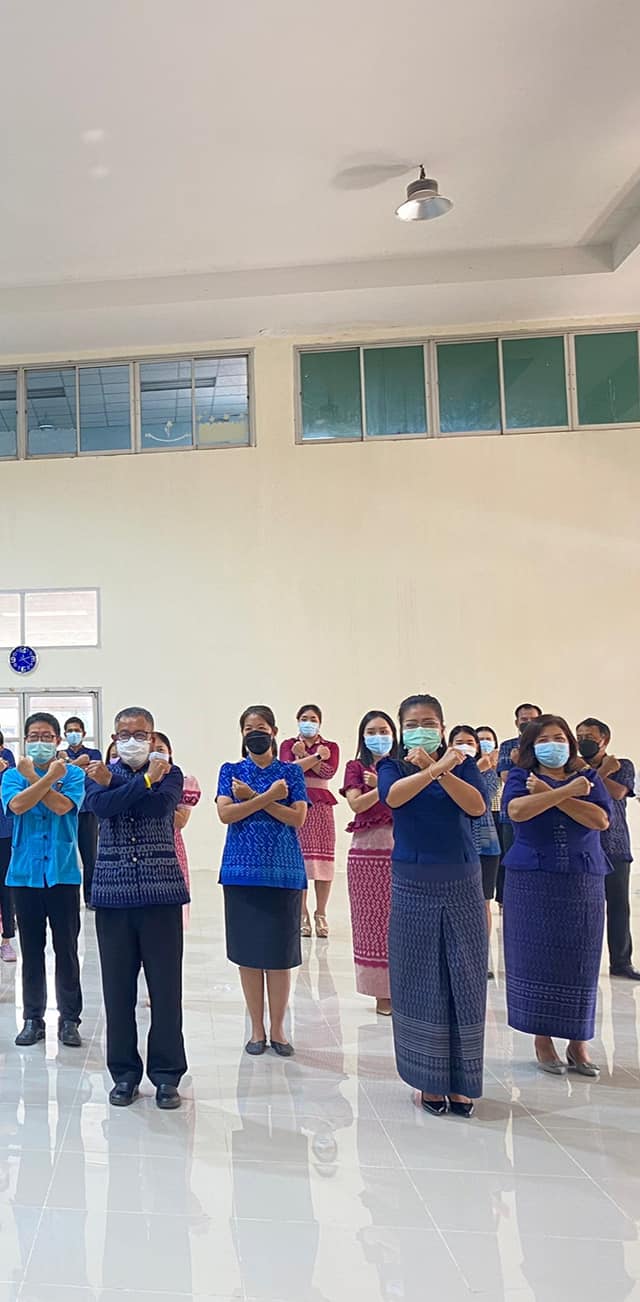 พช.ปราจีนบุรี ประกาศเจตนารมณ์ พร้อมแสดงสัญลักษณ์การต่อต้านการทุจริต “พช.ปราจีนบุรี ไม่ทนต่อการทุจริต”