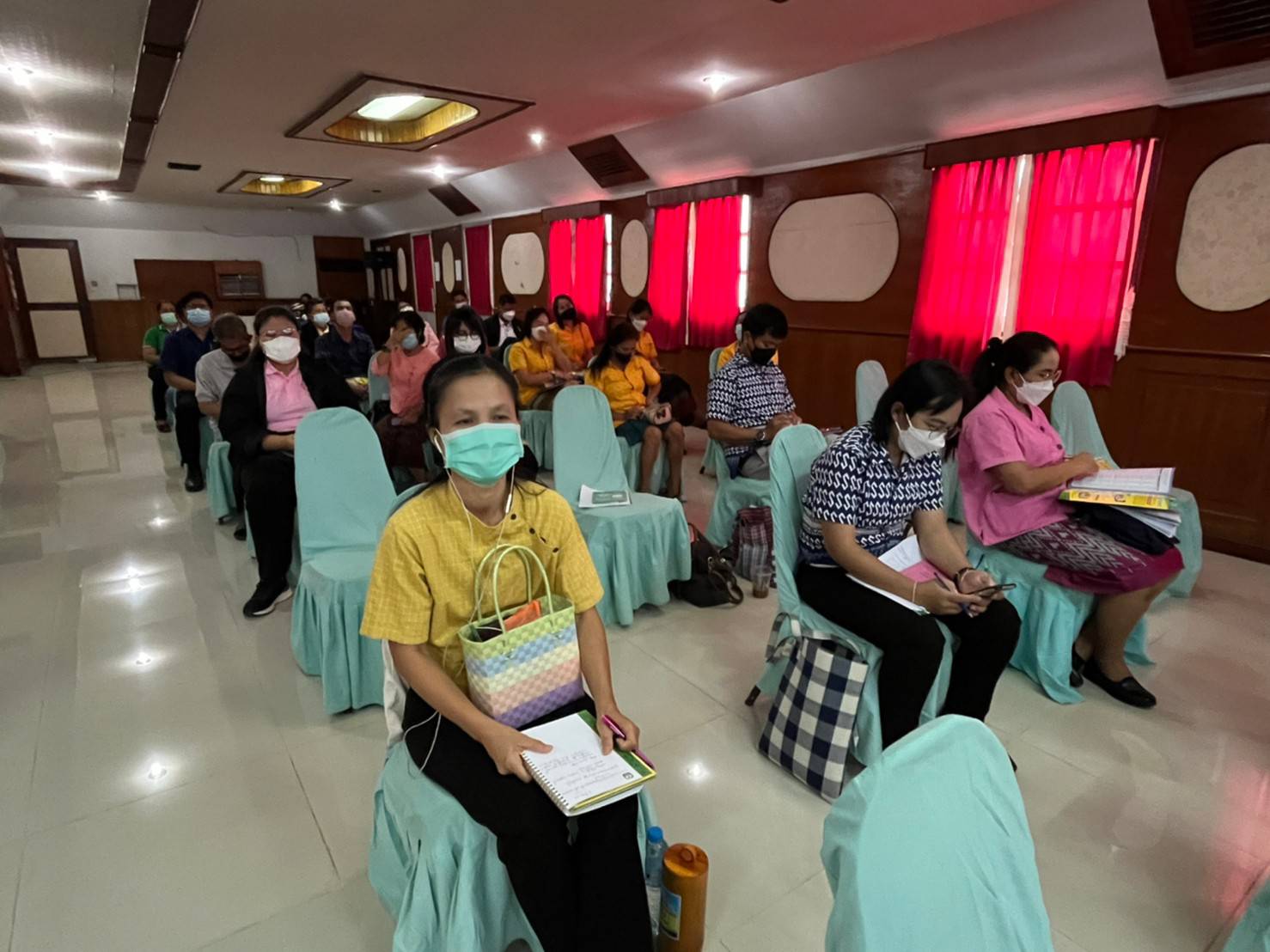 พช. ปราจีนบุรี ดำเนินโครงการมหกรรมการออม ลดความเหลื่อมล้ำของประชาชน