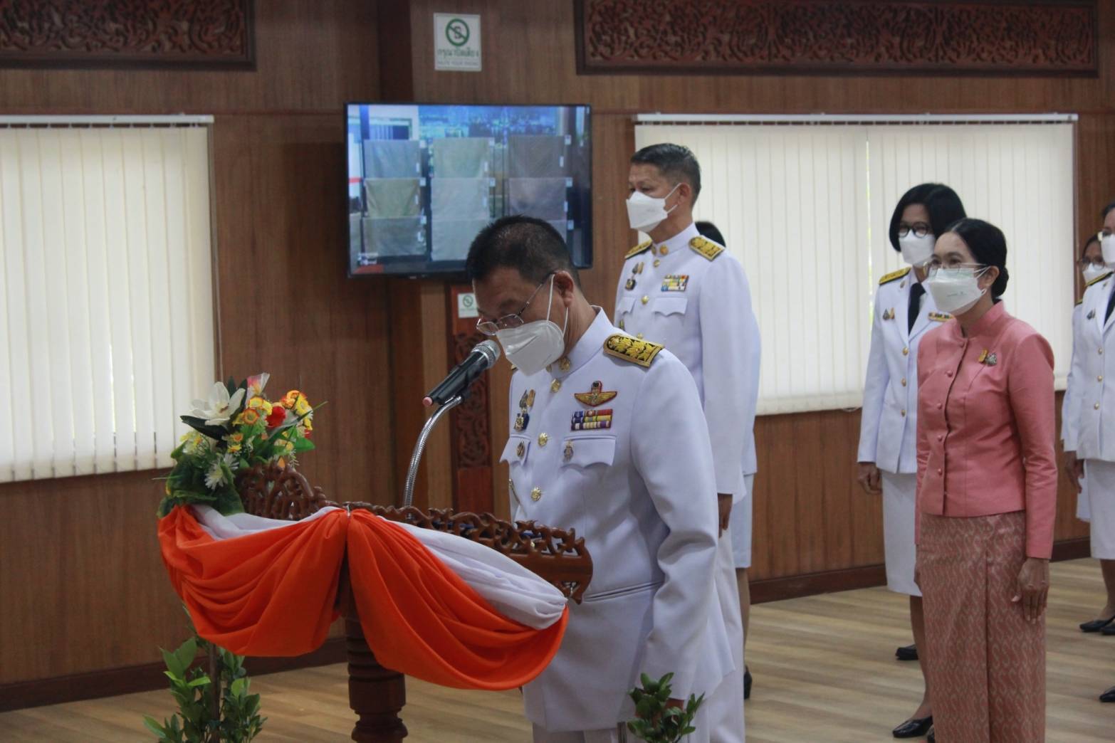 พช.ปราจีนบุรี จัดพิธีมอบลายผ้าพระราชทาน ลาย “ ผ้าขิดลายนารีรัตนราชกัญญา “