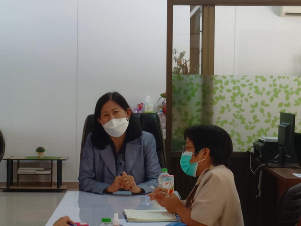 ผู้ตรวจกรมการพัฒนาชุมชน เขตตรวจราชการที่ 9 ลงพื้นที่ติดตามผลการดำเนินงานของหน่วยตรวจรับสำนักงานพัฒนาชุมชนจังหวัดปราจีนบุรี ประจำเดือนเมษายน 2565
