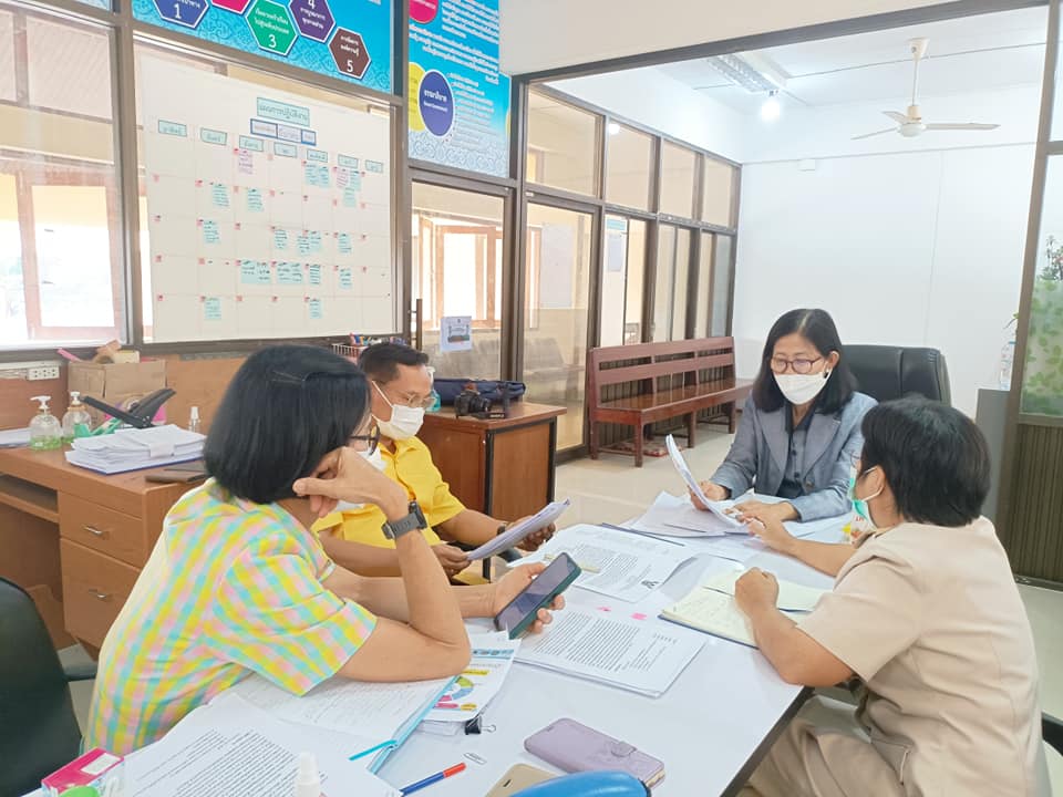 ผู้ตรวจกรมการพัฒนาชุมชน เขตตรวจราชการที่ 9 ลงพื้นที่ติดตามผลการดำเนินงานของหน่วยตรวจรับสำนักงานพัฒนาชุมชนจังหวัดปราจีนบุรี ประจำเดือนเมษายน 2565