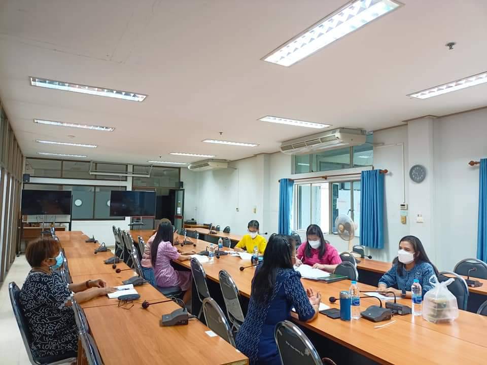 พช.ปราจีนบุรี ประชุมการดำเนินงานตามแผนการตรวจสอบประจำปีงบประมาณ พ.ศ. 2565 (Performance Audit) (การตรวจสอบครุภัณฑ์ที่ได้จากการจัดซื้อจัดจ้างตามโครงการส่งเสริมผลิตภัณฑ์ภูมิปัญญาผ้าไทย)