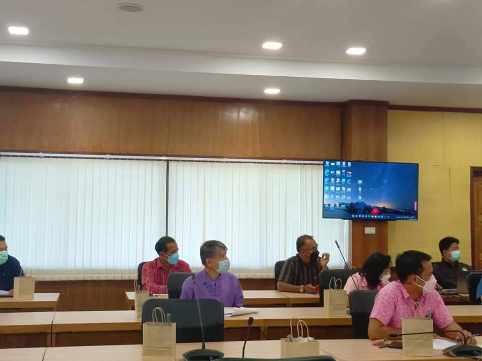 พช.ปราจีนบุรี ร่วมประชุมซักซ้อมการขับเคลื่อนการขจัดความยากจนและพัฒนาคนทุกช่วงวัยอย่างยั่งยืนตามหลักปรัชญาของเศรษฐกิจพอเพียง (ศจพ.) จังหวัดปราจีนบุรี