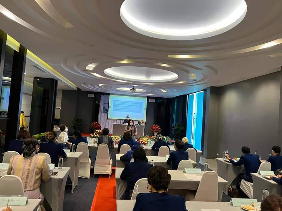 พช.ปราจีนบุรี เข้าร่วมการประชุมคณะกรรมการพัฒนาสตรีภาค (กพสภ.) ภาคกลาง ครั้งที่ 2/2565