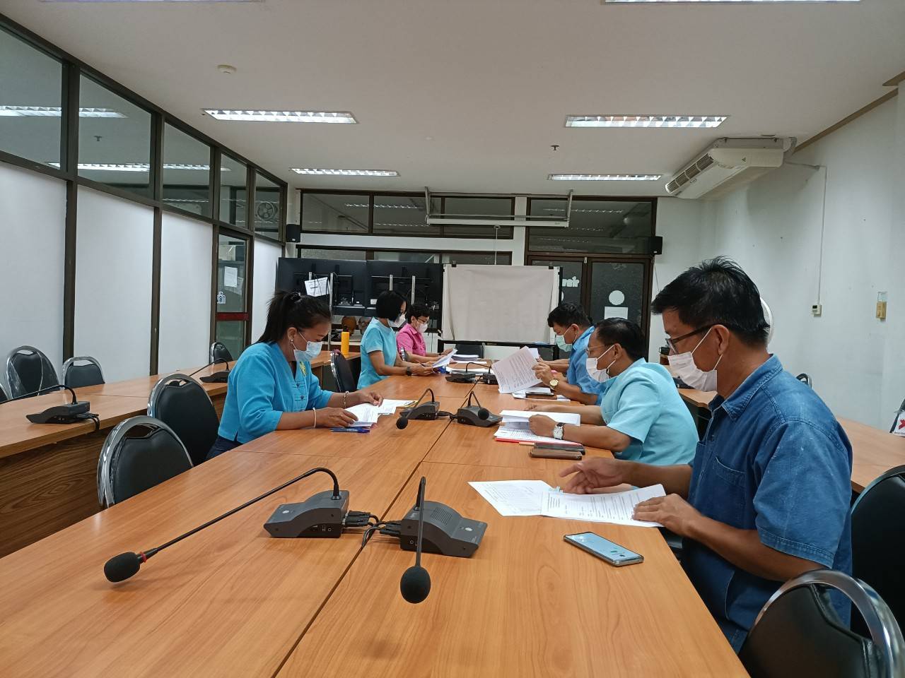 พช.ปราจีนบุรี ประชุมคณะทำงานพิจารณาจัดทำข้อตกลงการปฏิบัติราชการและผลการประเมินผลการปฏิบัติราชการของข้าราชการสังกัดกรมการพัฒนาชุมชน จังหวัดปราจีนบุรี
