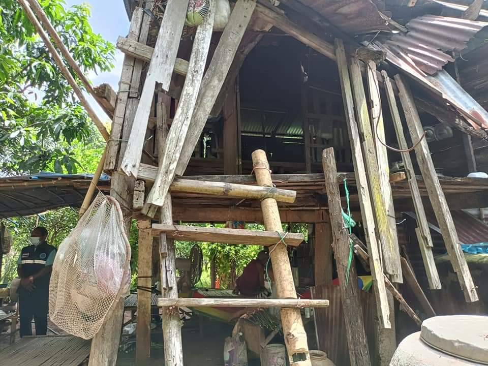 พช.ปราจีนบุรี ลงพื้นที่จัดทำโครงการบ้านสร้างสุขสลากสรรค์สร้างเพื่อชุมชน