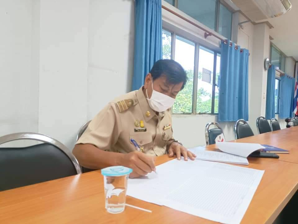 พช.ปราจีนบุรี ประชุมกรมการพัฒนาชุมชน ครั้งที่ 5/2565 ผ่านระบบวีดีทัศน์ทางไกล