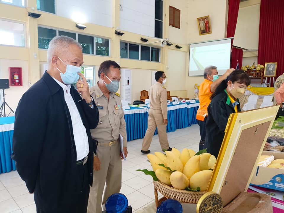 พช.ปราจีนบุรี คัดสรรหมู่บ้านเศรษฐกิจพอเพียง “อยู่เย็น เป็นสุข” และกิจกรรมพัฒนาชุมชนดีเด่น ประจำปี 2565