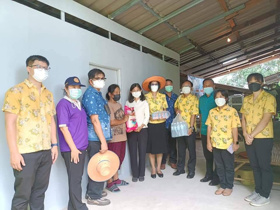 พช.ปราจีนบุรี นำผู้ตรวจราชการกรมการพัฒนาชุมชน เขตตรวจราชการที่ 9 กลุ่มจังหวัดภาคตะวันออก 2 ลงพื้นที่ตรวจติดตามประเด็นตรวจราชการ การขจัดความยากจนและพัฒนาคนทุกช่วงวัยอย่างยังยืนตามหลักปรัชญาเศรษฐกิจพอเพียง (มิติด้านความเป็นอยู่) ณ ตำบลนนทรี อำเภอกบินทร์บุรี จังหวัดปราจีนบุรี