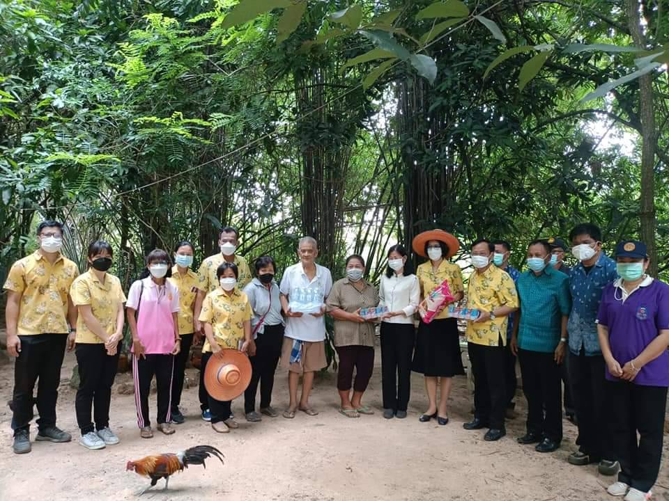 พช.ปราจีนบุรี นำผู้ตรวจราชการกรมการพัฒนาชุมชน เขตตรวจราชการที่ 9 กลุ่มจังหวัดภาคตะวันออก 2 ลงพื้นที่ตรวจติดตามประเด็นตรวจราชการ การขจัดความยากจนและพัฒนาคนทุกช่วงวัยอย่างยังยืนตามหลักปรัชญาเศรษฐกิจพอเพียง (มิติด้านความเป็นอยู่) ณ ตำบลนนทรี อำเภอกบินทร์บุรี จังหวัดปราจีนบุรี