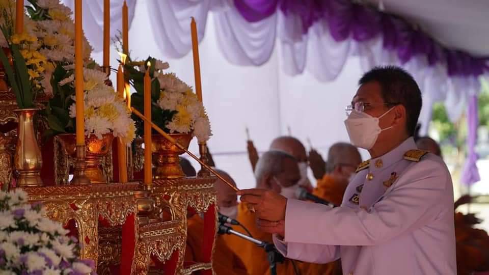 พช.ปราจีนบุรี ร่วมพิธีทำบุญตักบาตรถวายเป็นพระราชกุศล เนื่องในโอกาสวันเฉลิมพระชนมพรรษา สมเด็จพระนางเจ้าฯ พระบรมราชินี
