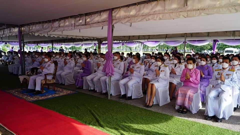 พช.ปราจีนบุรี ร่วมพิธีทำบุญตักบาตรถวายเป็นพระราชกุศล เนื่องในโอกาสวันเฉลิมพระชนมพรรษา สมเด็จพระนางเจ้าฯ พระบรมราชินี