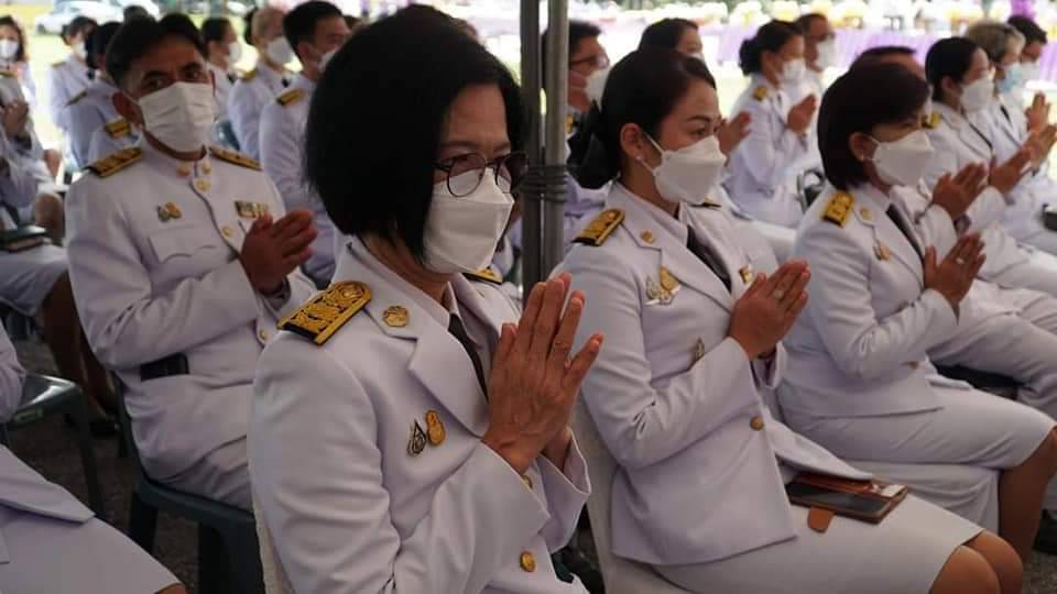 พช.ปราจีนบุรี ร่วมพิธีทำบุญตักบาตรถวายเป็นพระราชกุศล เนื่องในโอกาสวันเฉลิมพระชนมพรรษา สมเด็จพระนางเจ้าฯ พระบรมราชินี