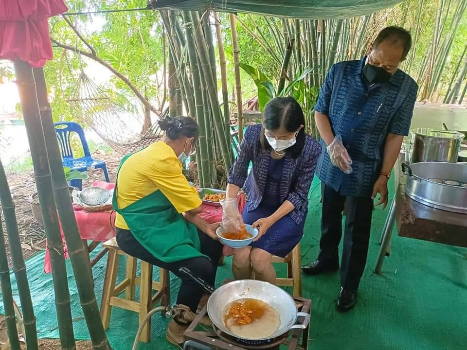พช.ปราจีนบุรี รับการพิจารณาการคัดเลือกคนกองทุนพัฒนาบทบาทสตรีดีเด่น ระดับเขตตรวจราชการ ประจำปี 2565