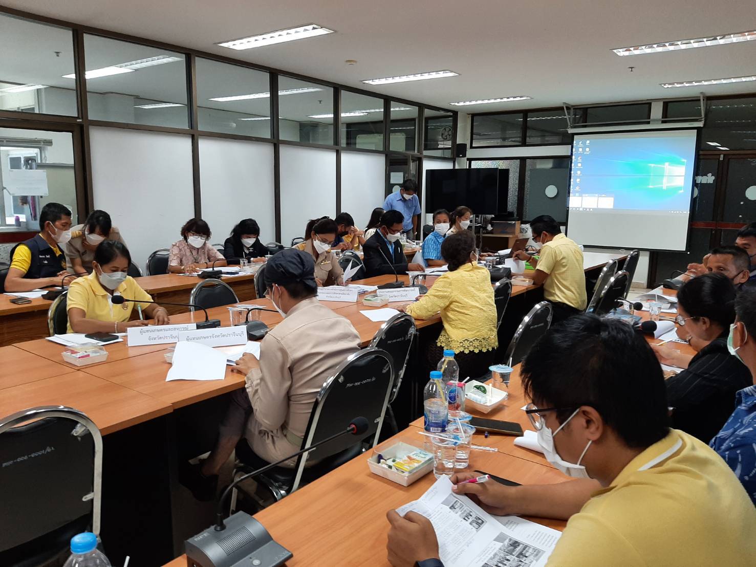 พช.ปราจีนบุรี ประชุมคณะอนุกรรมการตรวจประเมินเพื่อการรับรองมาตรฐานการพัฒนาชุมชนและกลุ่มเป้าหมายสมัคร มชช.และเจ้าหน้าที่พัฒนาชุมชนที่รับผิดชอบ ครั้งที่ 1/2565