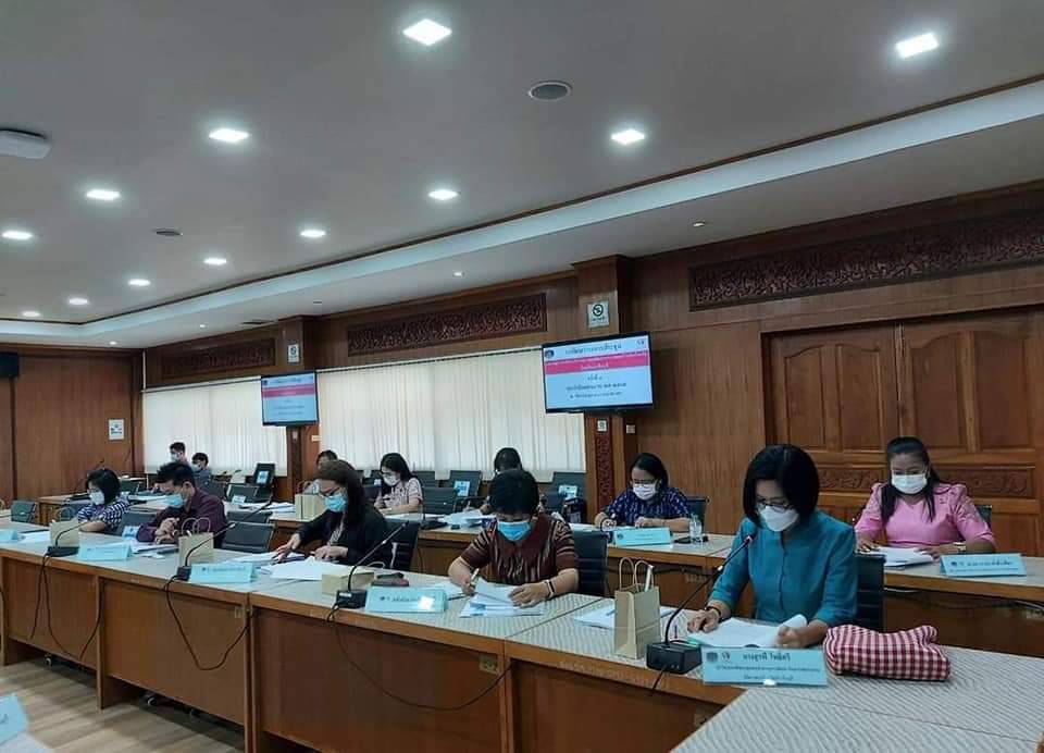 พช.ปราจีนบุรี ร่วมประชุมคณะอนุกรรมการบริหารกองทุนพัฒนาบทบาทสตรีจังหวัดปราจีนบุรี ครั้งที่ 3ประจำปีงบประมาณ พ.ศ. 2565