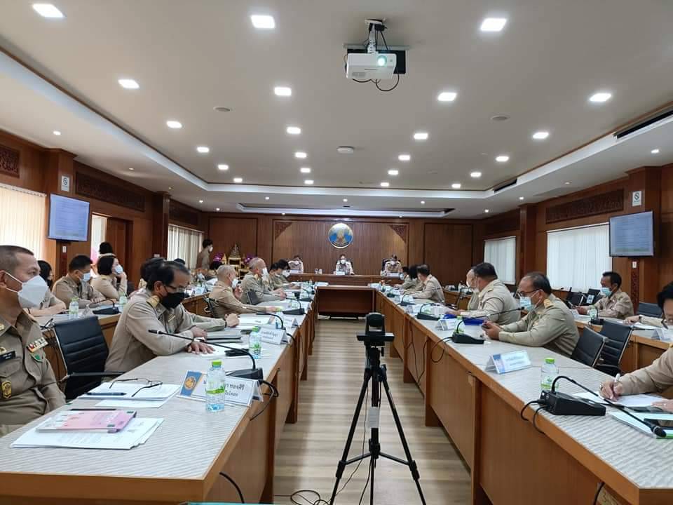 พช.ปราจีนบุรี ร่วมประชุมหัวหน้าส่วนราชการสังกัดกระทรวงมหาดไทย และนายอำเภอ ประจำเดือนกรกฎาคม 2565