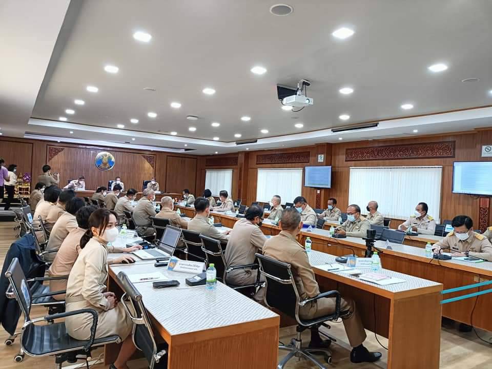 พช.ปราจีนบุรี ร่วมประชุมหัวหน้าส่วนราชการสังกัดกระทรวงมหาดไทย และนายอำเภอ ประจำเดือนกรกฎาคม 2565