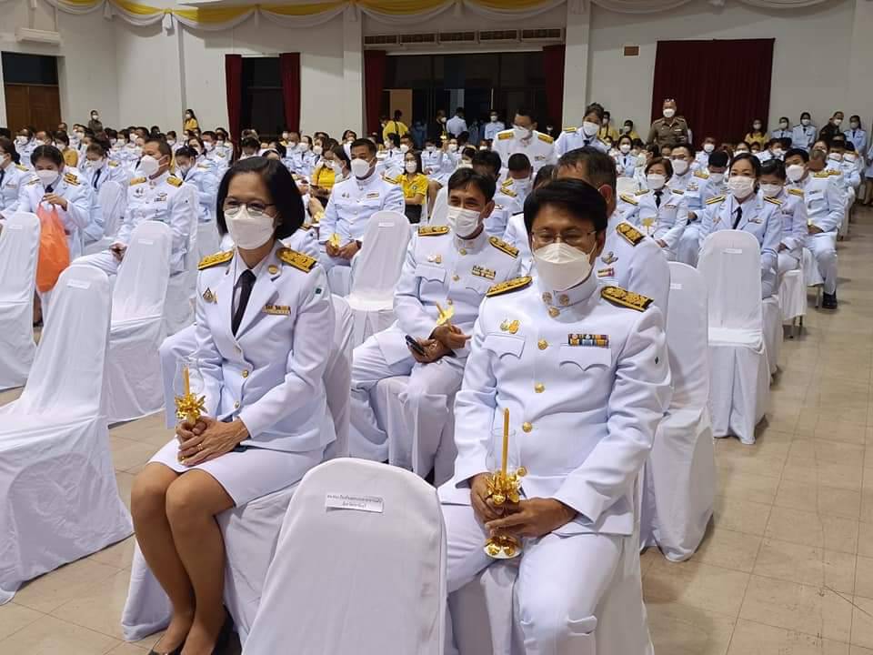 พช.ปราจีนบุรี ร่วมถวายเครื่องราชสักการะ วางพานพุ่ม และถวายพระพรชัยมงคล วันเฉลิมพระชนมพรรษา 70 พรรษา พระบาทสมเด็จพระเจ้าอยู่หัว 28 กรกฎาคม 2565