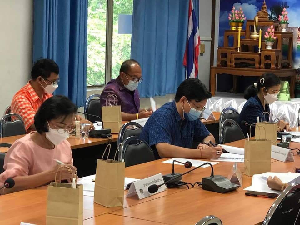 พช.ปราจีนบุรี ประชุมคณะกรรมการบริหารกองทุนพัฒนาเด็กชนบท ในพระราชูปถัมภ์สมเด็จพระเทพรัตนราชสุดาฯ สยามบรมราชกุมารี จังหวัดปราจีนบุรี ครั้งที่ 1/2565