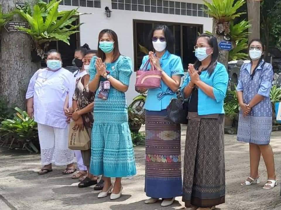 พช.ปราจีนบุรี เป็นเจ้าภาพถวายภัตตาหารเพลแด่พระภิกษุสงฆ์โครงการบรรพชาอุปสมบท 910 รูป เนื่องในโอกาสสมหามงคล เฉลิมพระชนมพรรษา 90 พรรษา 12 สิงหาคม 2565