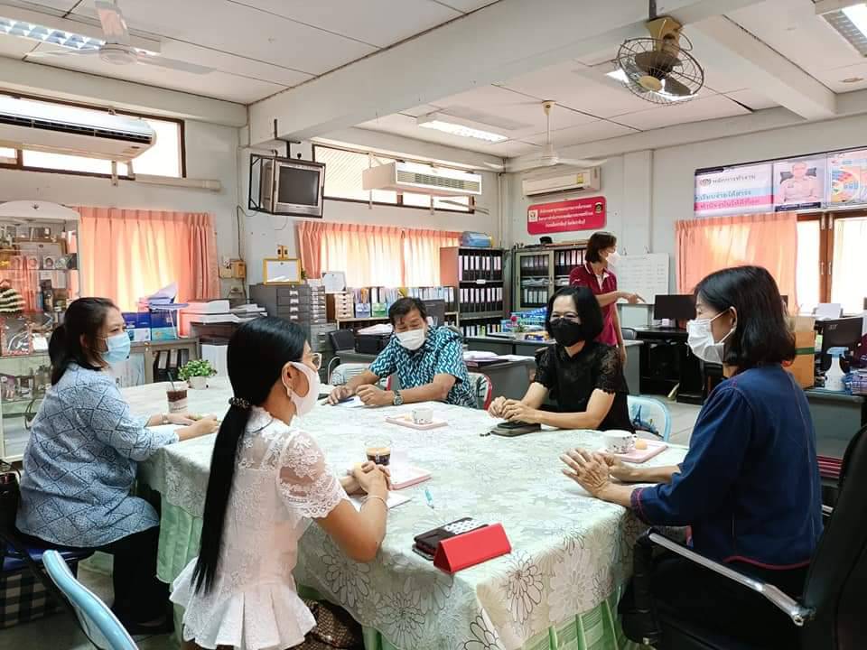 พช.ปราจีนบุรี ติดตามการดำเนินงานโครงการพัฒนาหมู่บ้านเศษฐกิจพอเพียง อำเภอเมืองปราจีนบุรี