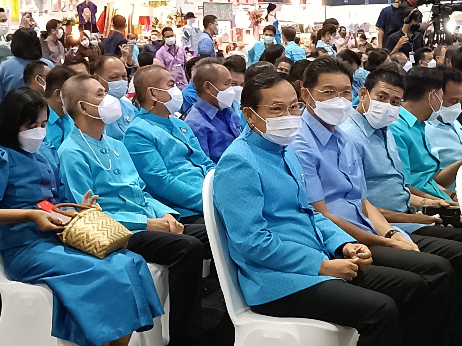 พช.ปราจีนบุรี ร่วมพิธีรับมอบป้ายการมอบทุนอุปการะเด็กยากจนและด้อยโอกาส กองทุนพัฒนาเด็กชนบท ในพระราชูปถัมภ์สมเด็จพระเทพรัตนราชสุดาฯ สยามบรมราชกุมารี
