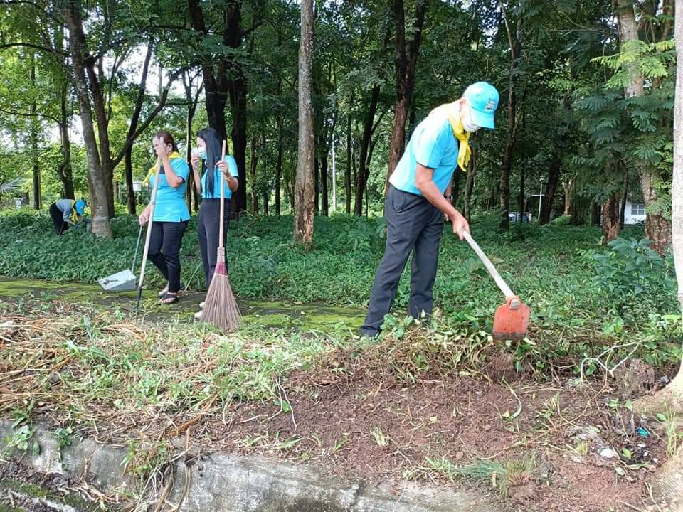 พช.ปราจีนบุรีดำเนินกิจกรรมจิตอาสาเฉลิมพระเกียรติสมเด็จพระนางเจ้าสิริกิติ์พระบรมราชินีนาถพระบรมราชชนนีพันปีหลวงเนื่องในโอกาสมหามงคลเฉลิมพระชนมพรรษา 90 พรรษา 12 สิงหาคม 2565