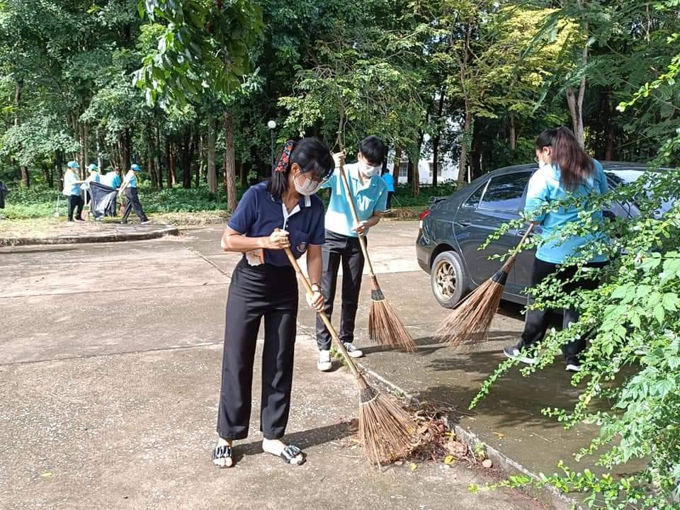 พช.ปราจีนบุรีดำเนินกิจกรรมจิตอาสาเฉลิมพระเกียรติสมเด็จพระนางเจ้าสิริกิติ์พระบรมราชินีนาถพระบรมราชชนนีพันปีหลวงเนื่องในโอกาสมหามงคลเฉลิมพระชนมพรรษา 90 พรรษา 12 สิงหาคม 2565